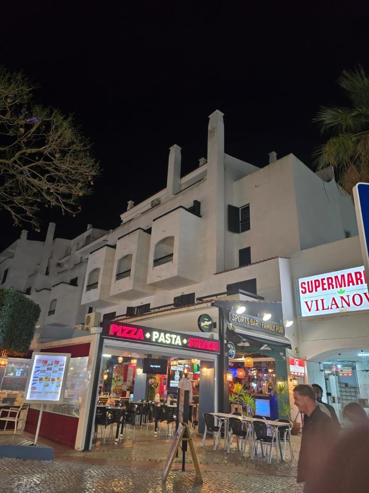 Studio Rua Dos Bares Em Albufeira Luaran gambar