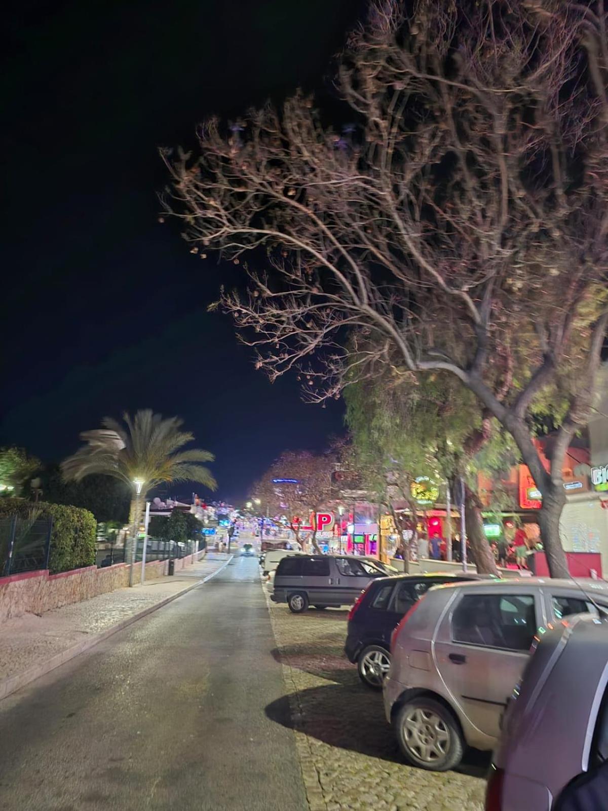 Studio Rua Dos Bares Em Albufeira Luaran gambar